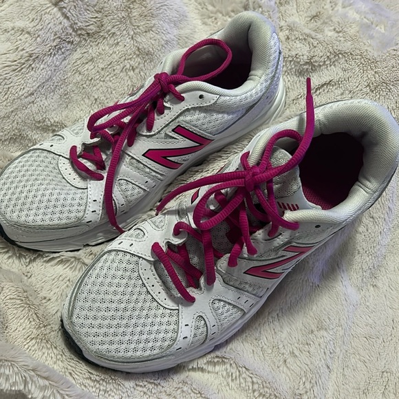 New Balance Shoes - New balance 450.2 like new great condition